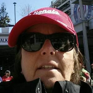 Meet your Posher, Robin